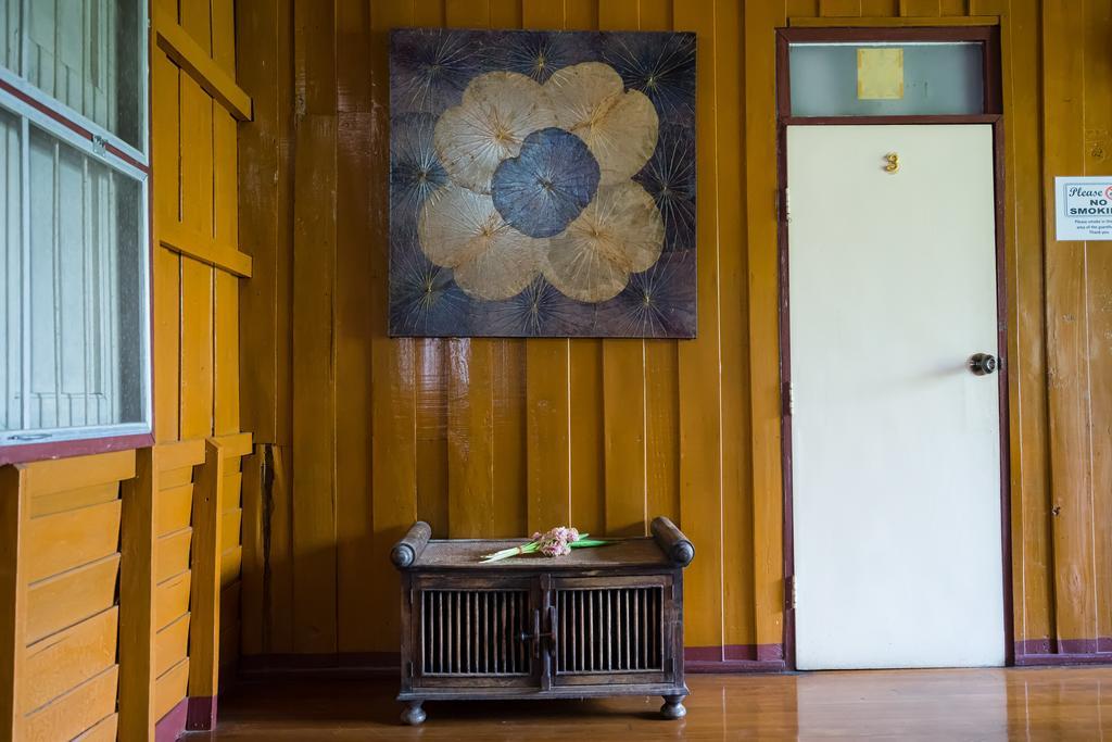 Luna Guesthouse 2 Chiang Mai Exterior foto