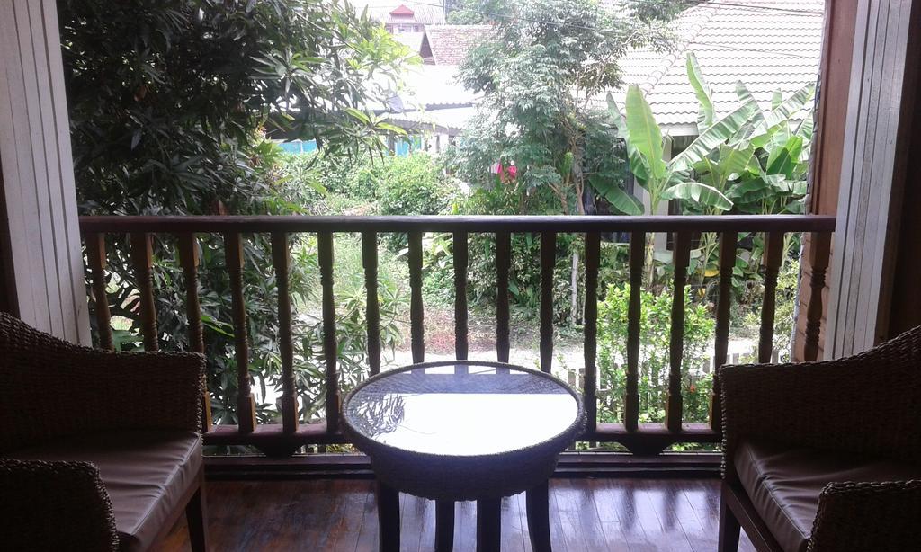 Luna Guesthouse 2 Chiang Mai Exterior foto