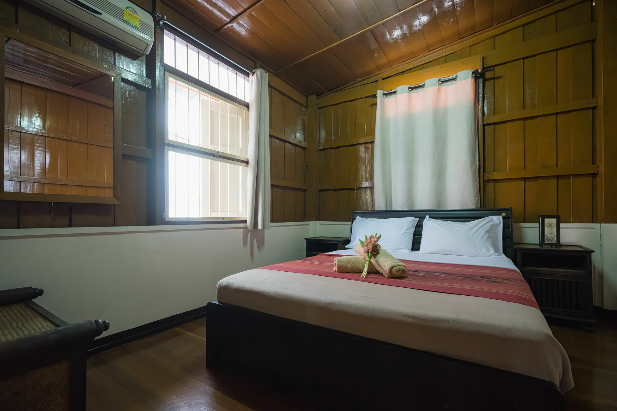 Luna Guesthouse 2 Chiang Mai Exterior foto